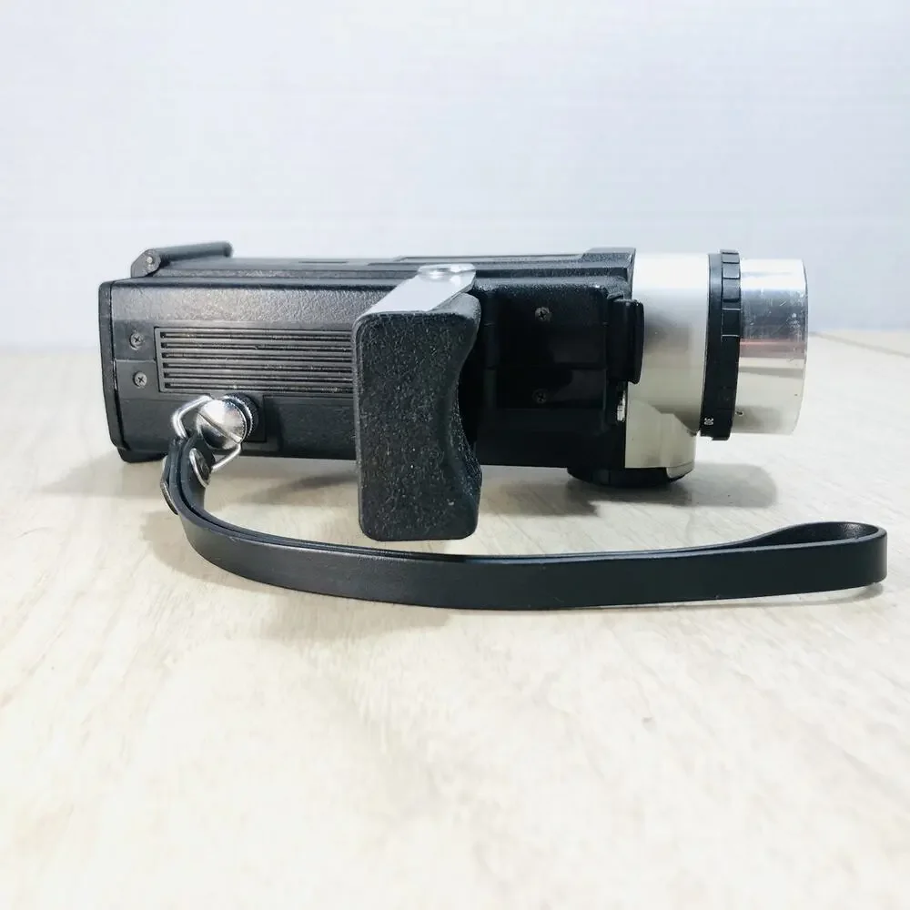 VTG. Canon Auto Zoom 318M Super 8mm Movie Camera 3x Zoom Untested